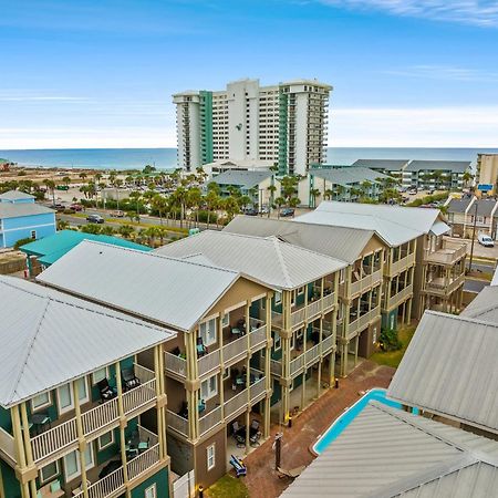 Crescent Moon Palace - A Luxury Home With Pool, Parking, Just Steps To The Beach Panama City Beach Bagian luar foto