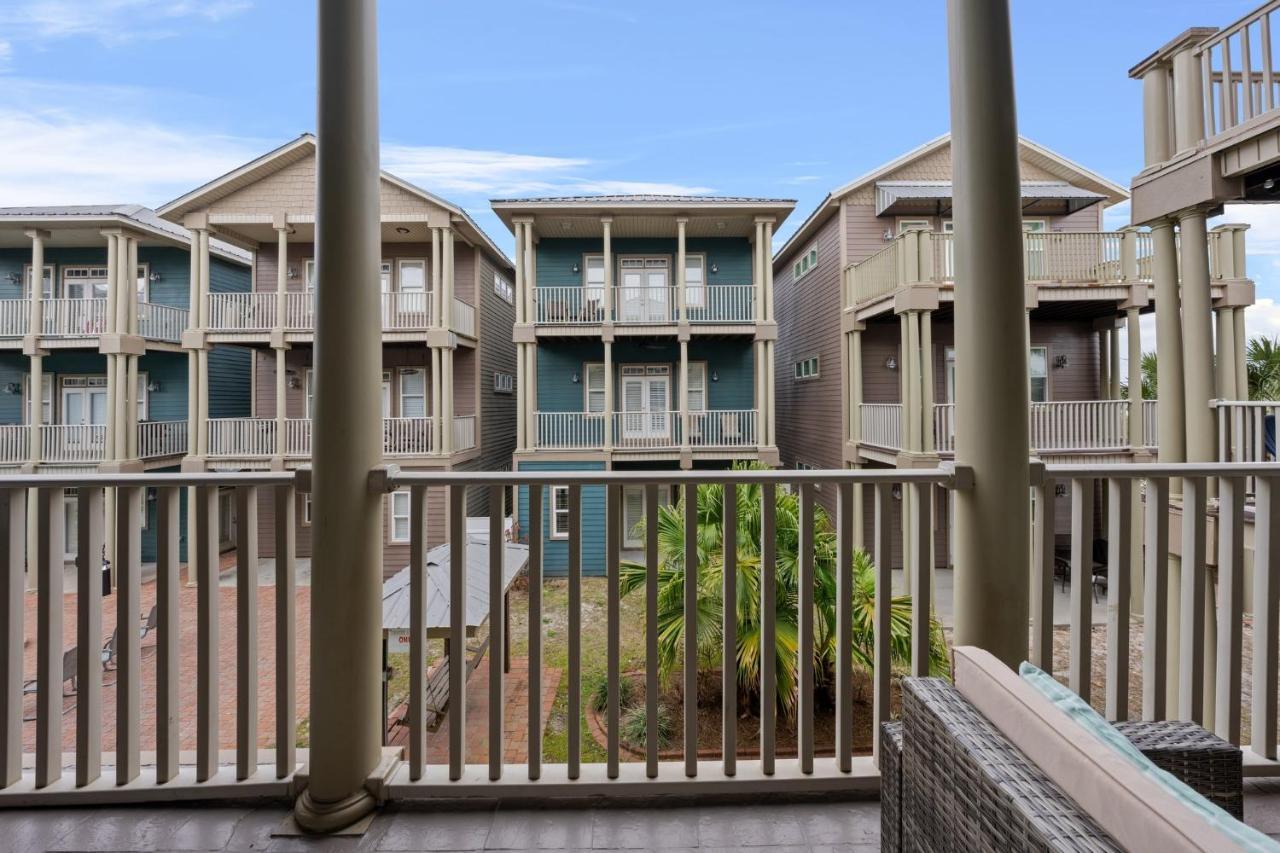 Crescent Moon Palace - A Luxury Home With Pool, Parking, Just Steps To The Beach Panama City Beach Bagian luar foto